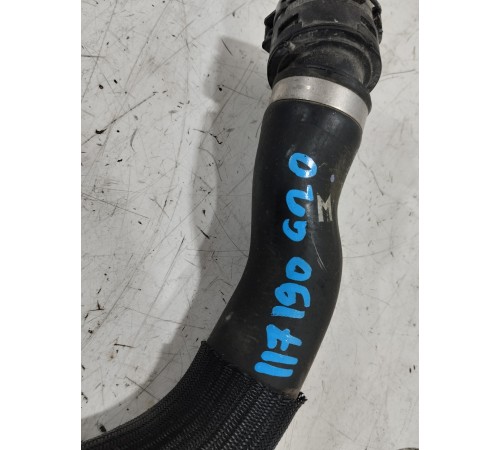 Патрубок радиатора