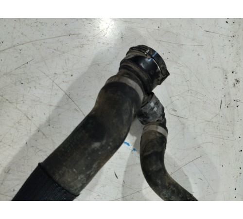 Патрубок радиатора