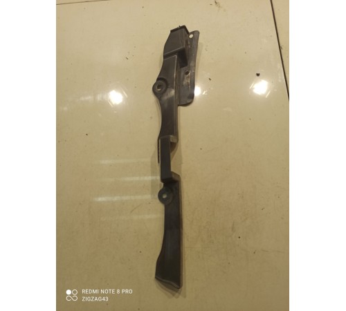 Пыльник крыла (передний, левый)