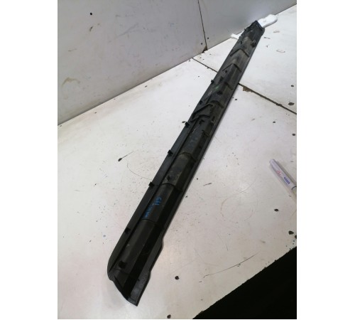 Обшивка багажника