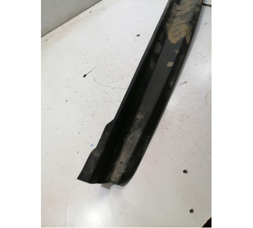 Обшивка багажника