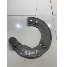 Кожух тормозного диска(передний левый)