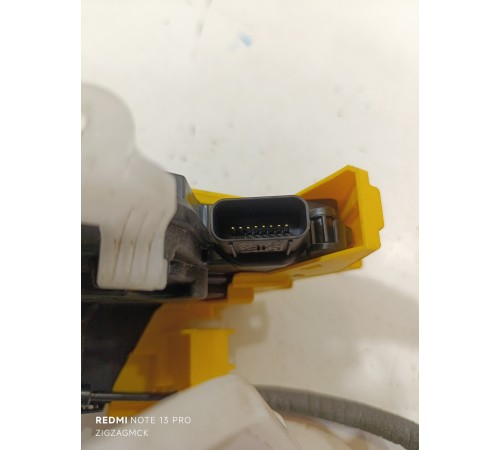 Замок двери задний левый