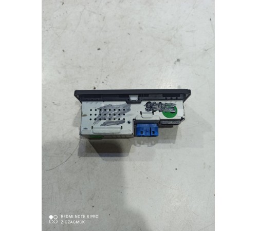 Разъем USB (двойной)/ HDML (двойной)