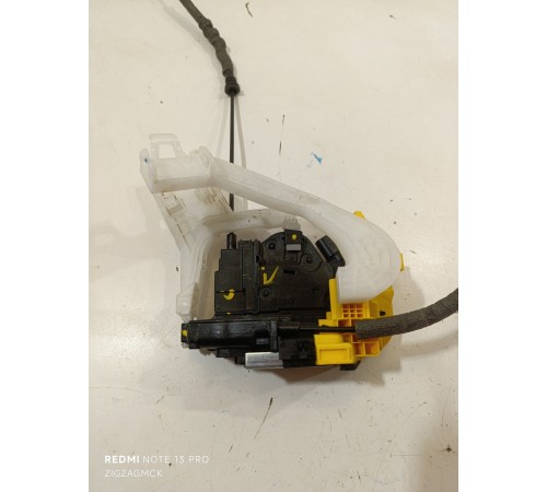 Замок двери задний левый