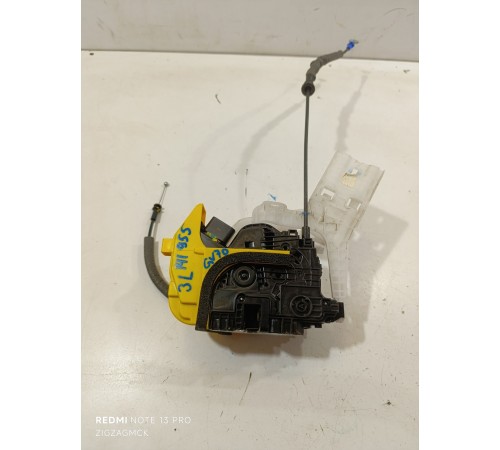 Замок двери задний левый