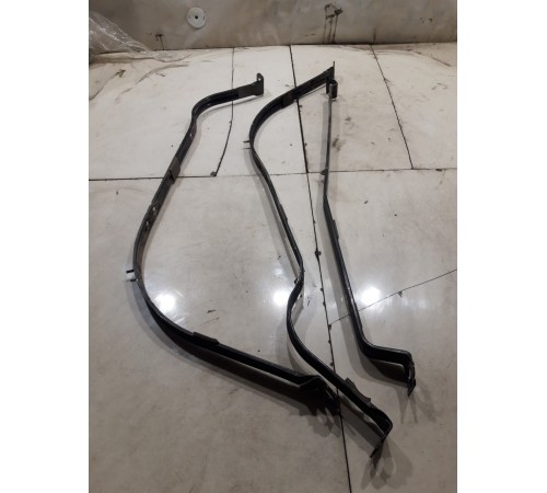 Комплект креплений топливного бака (3 шт.)