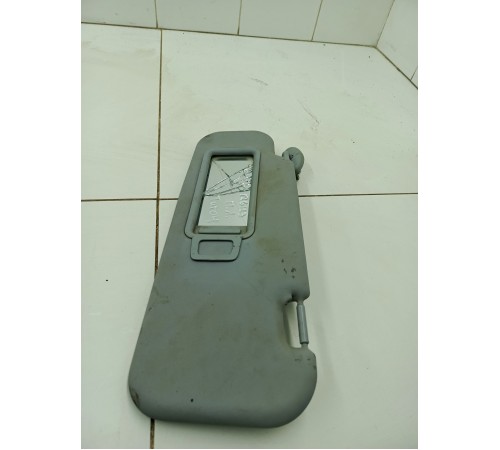 Козырек солнцезащитный левый