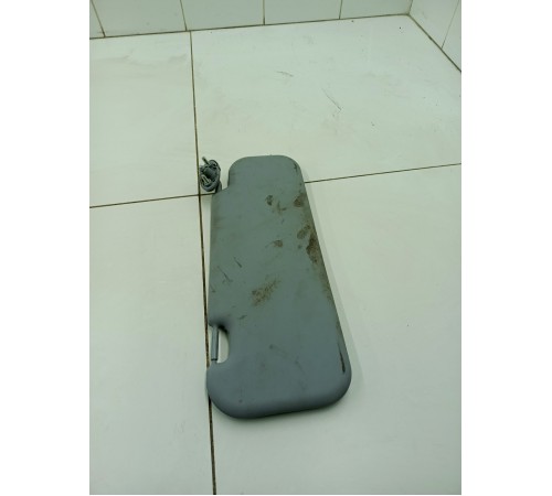 Козырек солнцезащитный левый