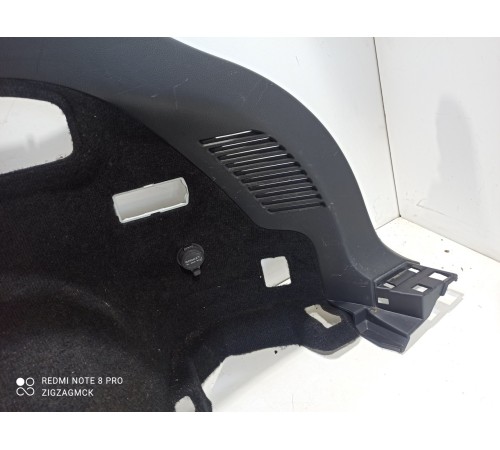 Обшивка багажника(правая)