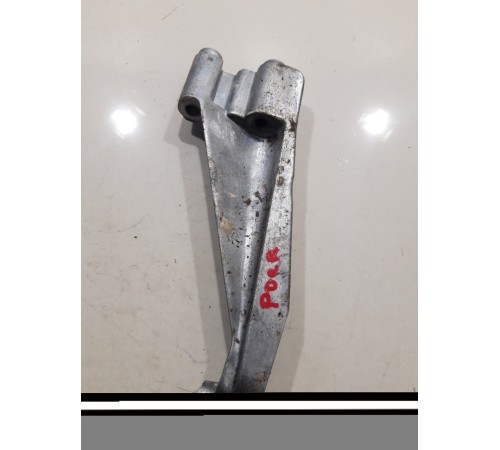 Кронштейн(крепление) патрубка воздушного фильтра