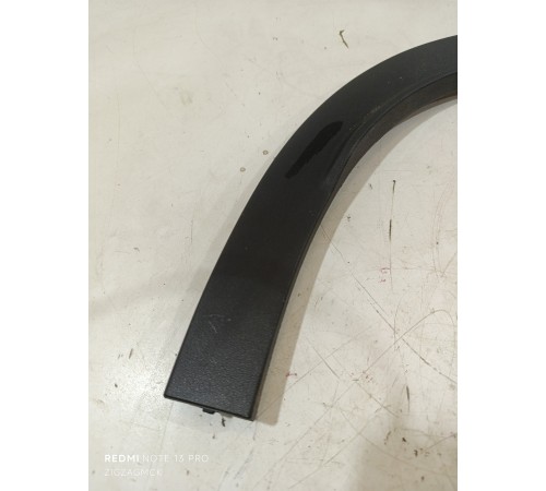 Молдинг крыла задний правый