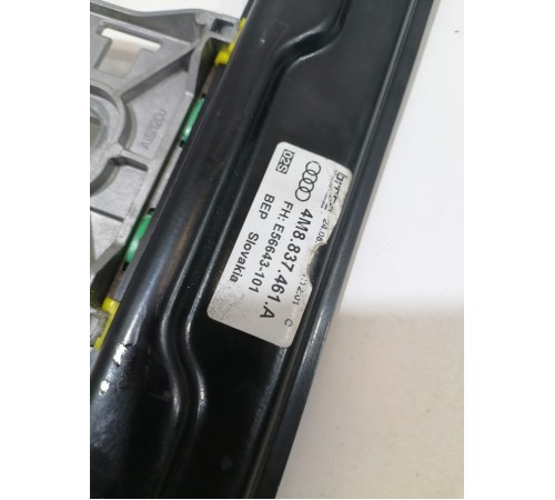 Стеклоподъёмник передний левый в сборе