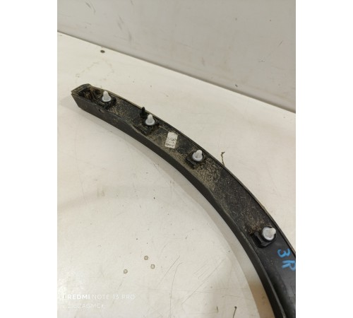 Молдинг крыла задний правый