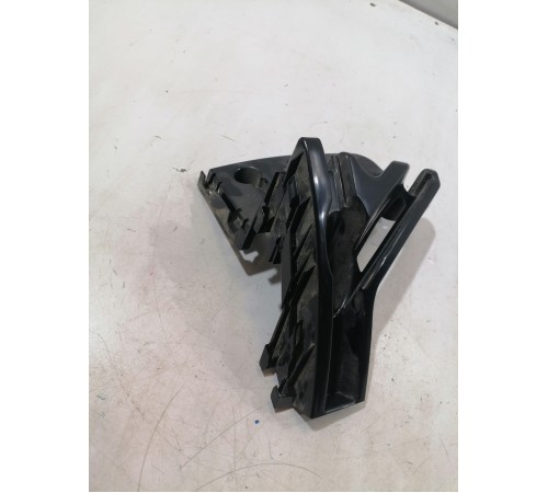 Кронштейн заднего бампера левый