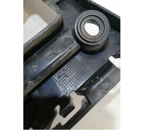 Кронштейн заднего бампера левый