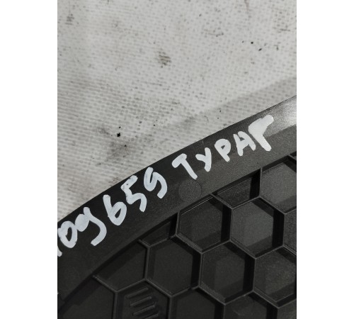 Накладка торпедо боковая(левая)