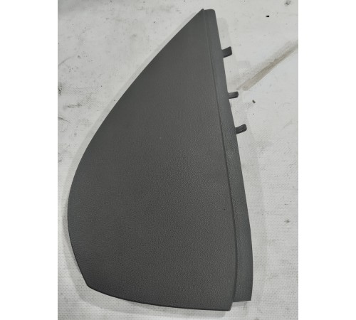 Накладка торпедо боковая(левая)