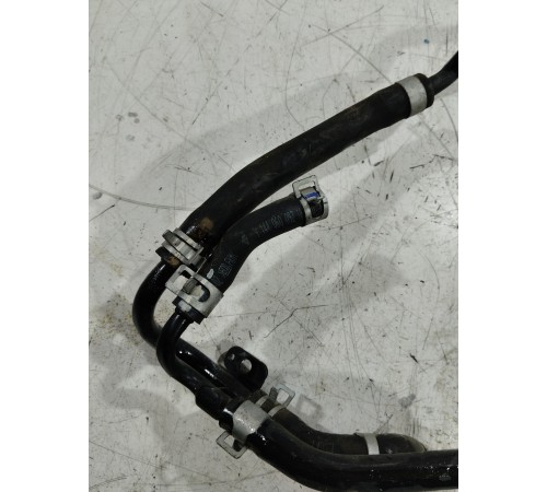 Патрубок системы охлаждения (металлический)