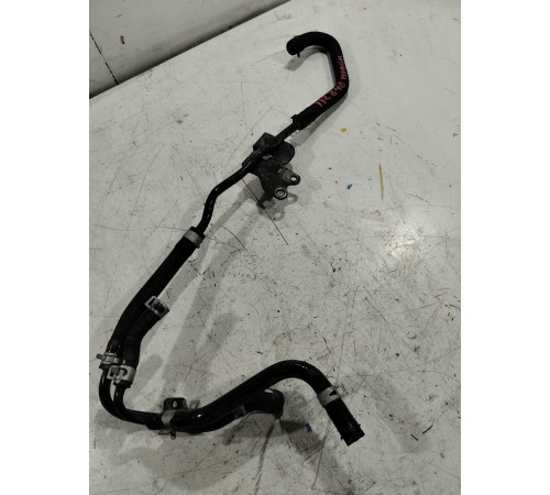 Патрубок системы охлаждения (металлический)