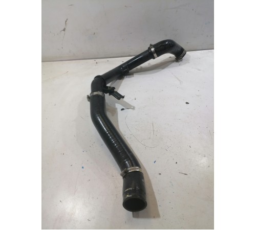 Патрубок интеркулера