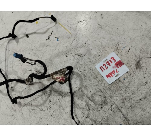 Электропроводка обшивки двери передняя правая