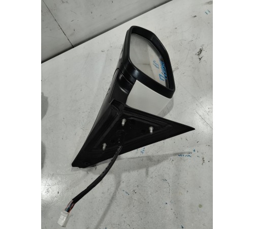 Зеркало заднего вида левое