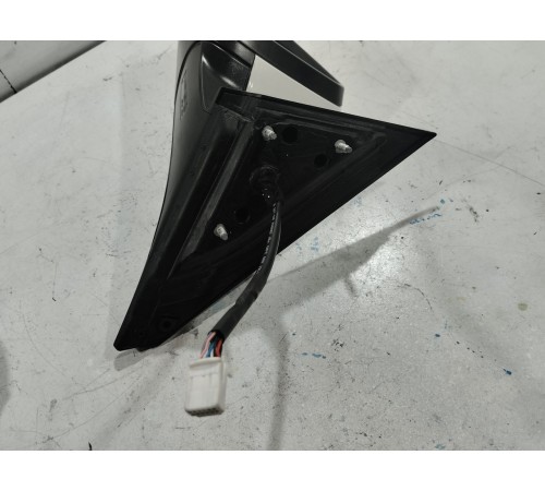 Зеркало заднего вида левое