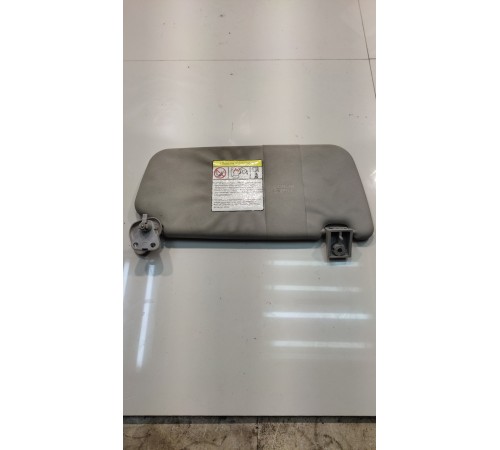 Козырёк солнцезащитный левый