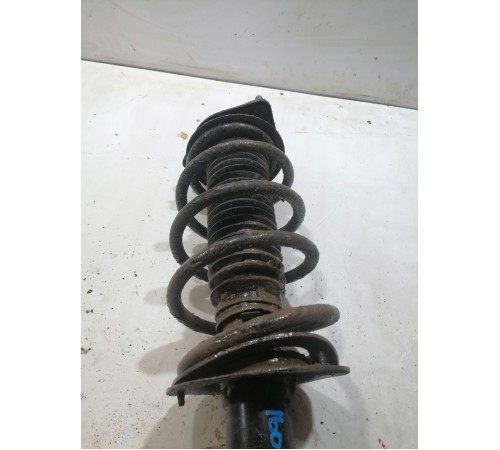 Амортизатор подвески передний левый в сборе