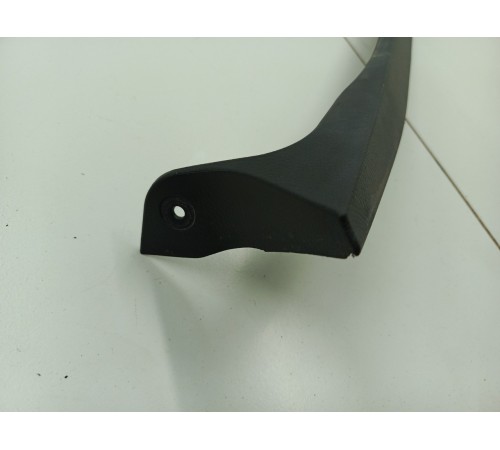 Накладка крышки багажника подсветки номера