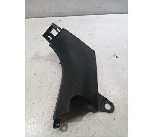 Накладка стойки передняя правая