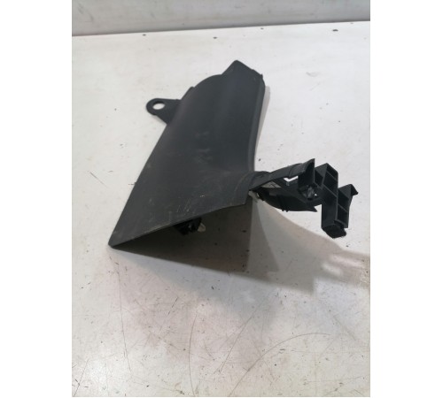 Накладка стойки передняя правая