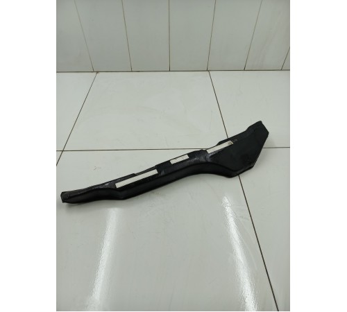 Пыльник крыла передний левый