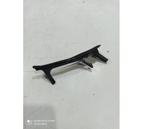 Накладка крыла(передняя правая)