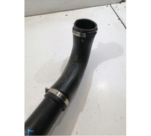 Патрубок интеркулера