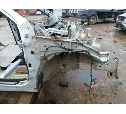 Лонжерон передний правый