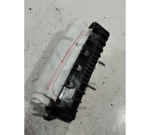 Подушка безопасности переднего пассажира