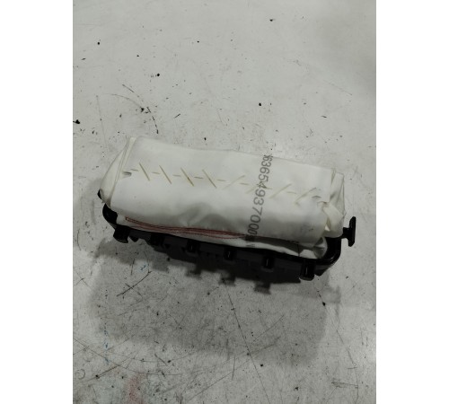 Подушка безопасности переднего пассажира