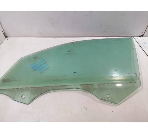 Стекло переднее левое