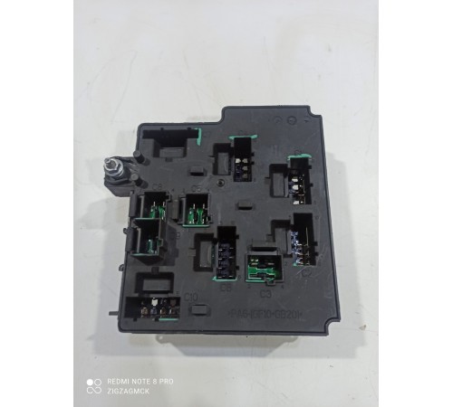 Монтажный блок,подкапотный