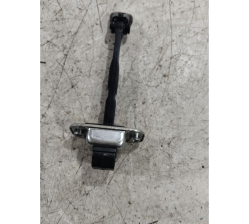 Ограничитель двери передний левый