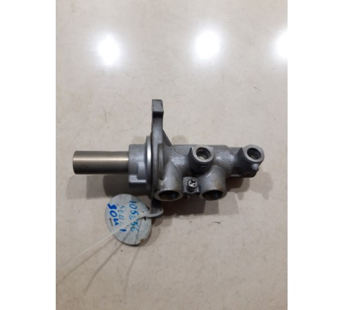 Главный тормозной цилиндр