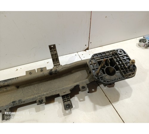 Усилитель бампера задний