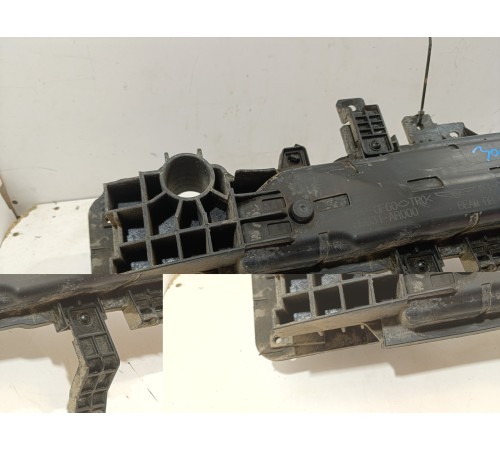 Усилитель бампера задний