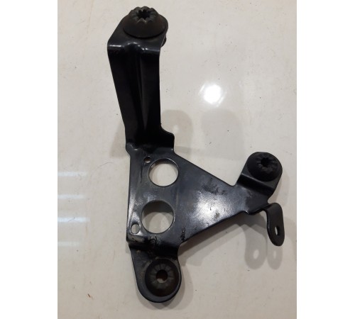 Кронштейн блока ABS