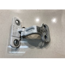 Петля двери (задняя, левая, нижняя)