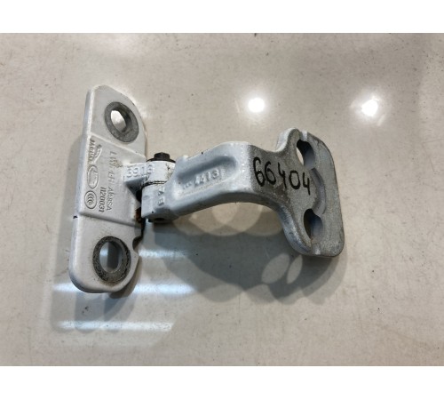 Петля двери (задняя, левая, нижняя)