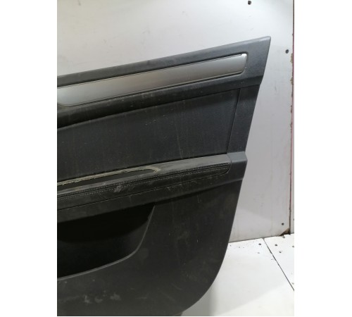 Обшивка передняя правая