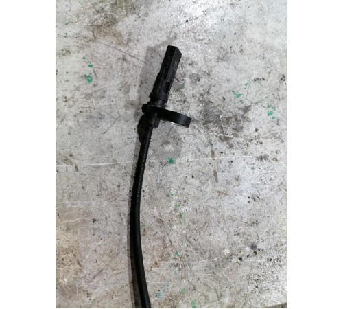 Датчик ABS передний левый